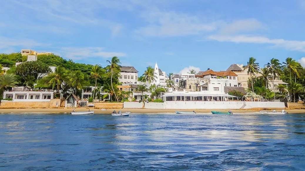 LAMU YOGA & WELLBEING FESTIVAL: PEPONI HOTEL